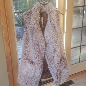 Coco + Carmen Womens Shaggy Faux Fur Longline Vest Mauve Taupe NWT Small Medium